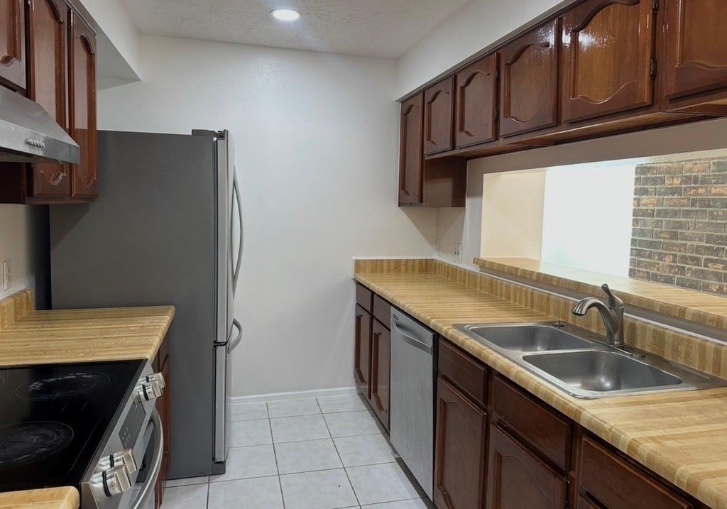 13043 Bacard Lane - Photo 5