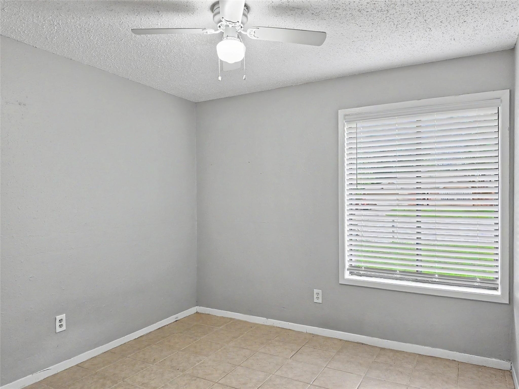 7410 Songwind Lane - Photo 12