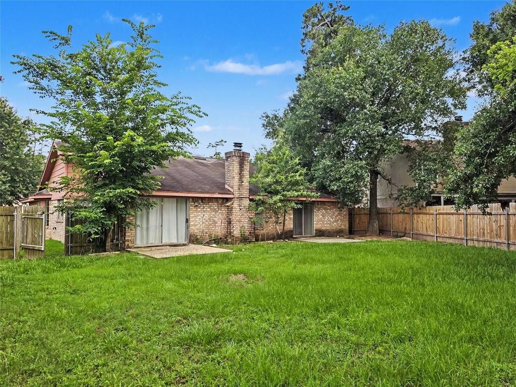 7410 Songwind Lane - Photo 15