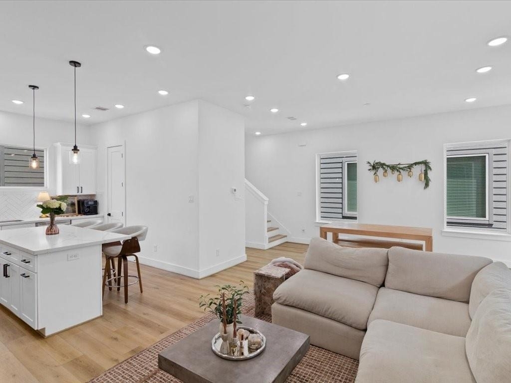 3026 Live Oak Street - Photo 10