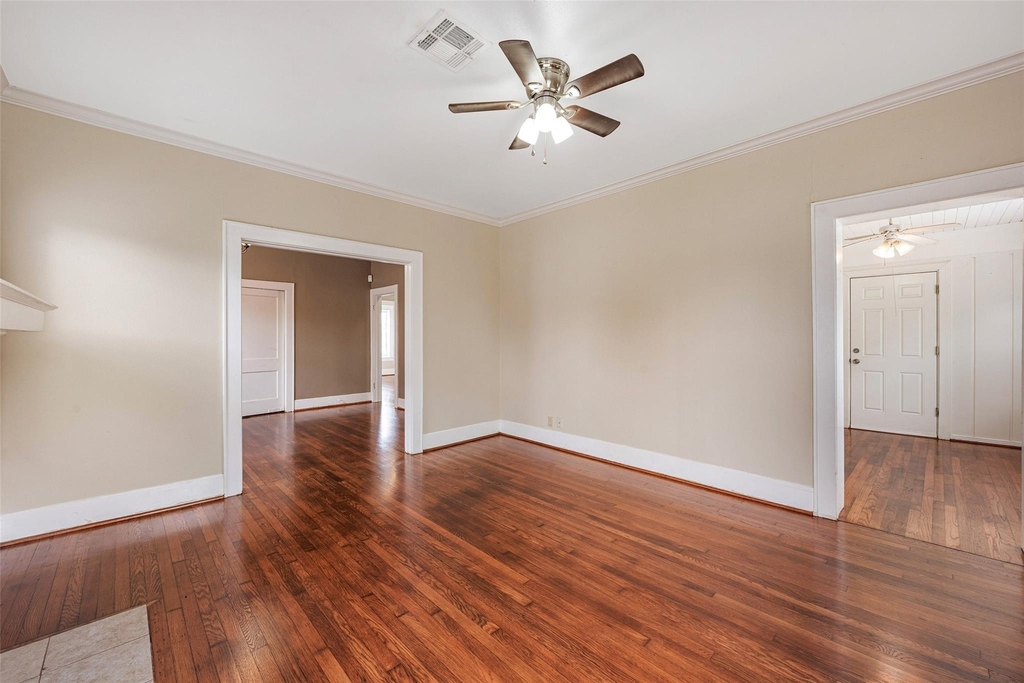 2611 Rosewood Street - Photo 1