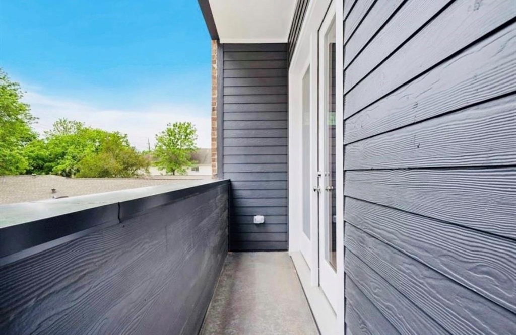 5855 Dolores Street - Photo 23
