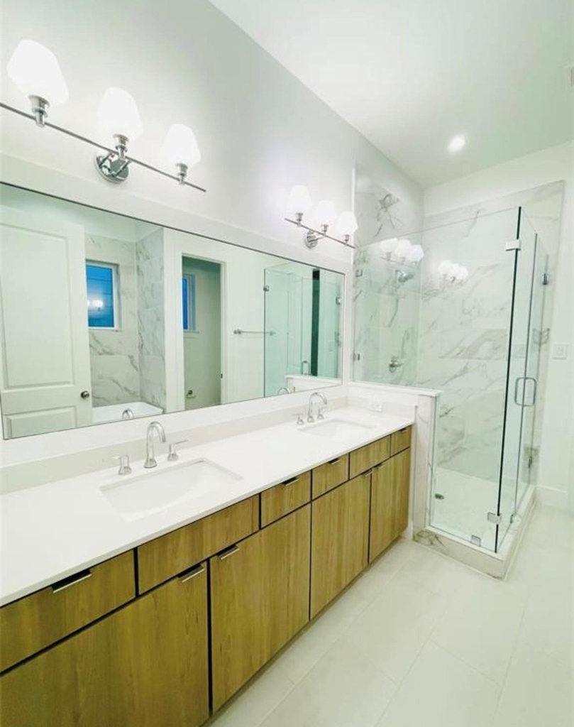 5855 Dolores Street - Photo 5