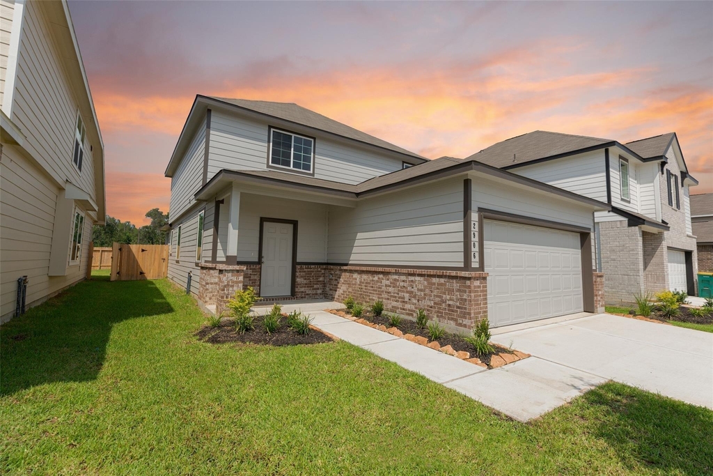 2906 Briggs Drive - Photo 1