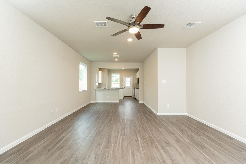 2906 Briggs Drive - Photo 6