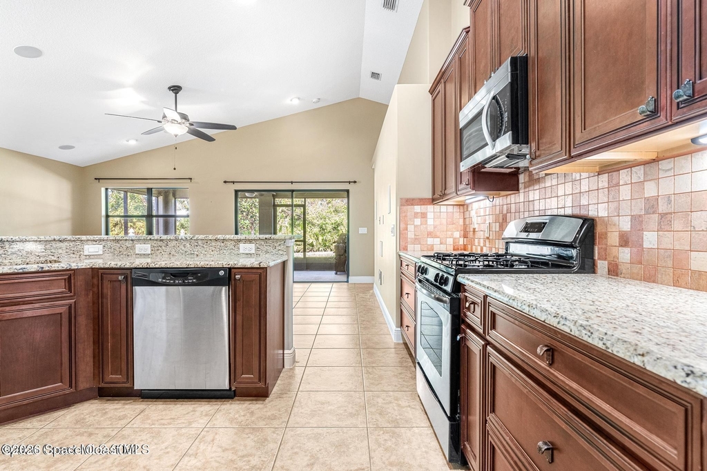 3084 Constellation Drive - Photo 7