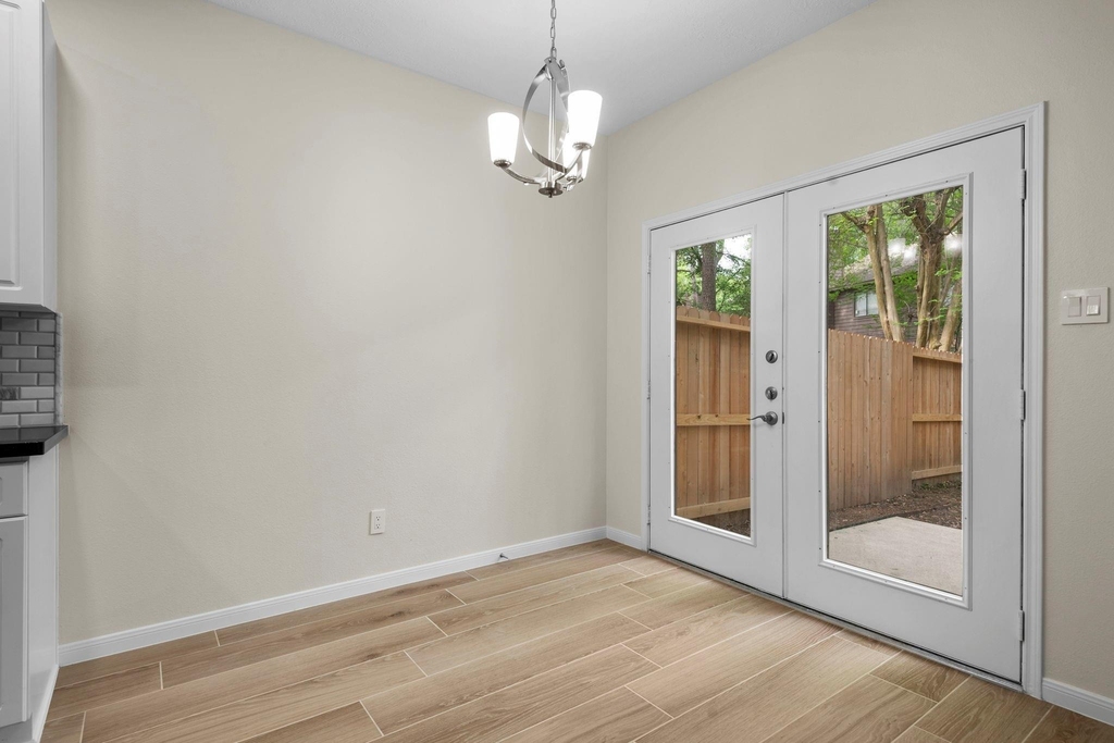 13 E Willowwood Court - Photo 11