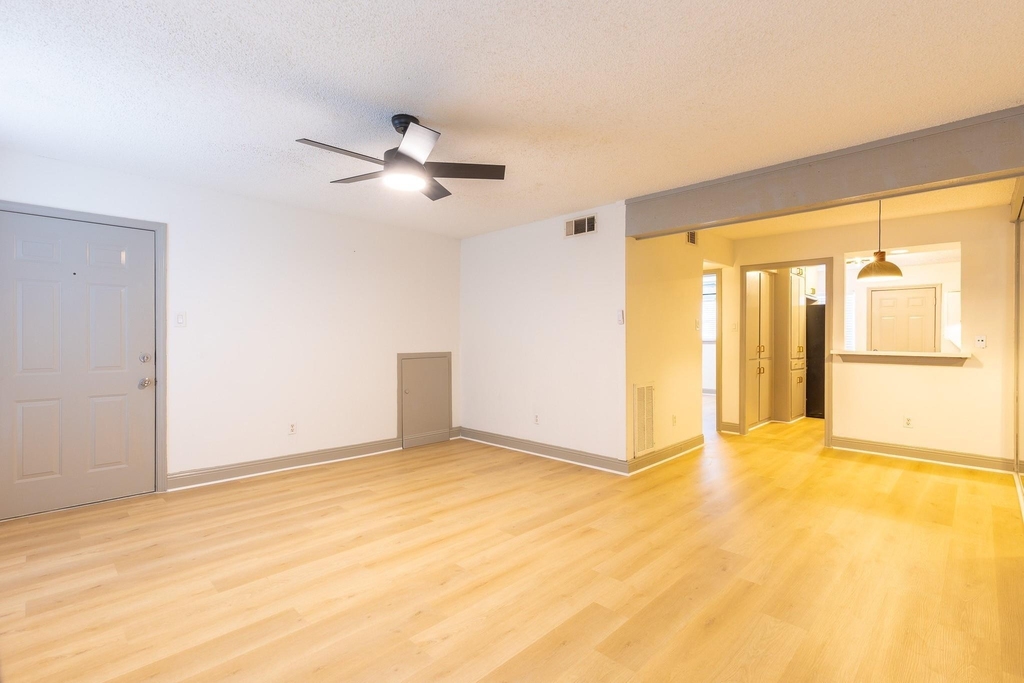 11603 Chimney Rock Road - Photo 9