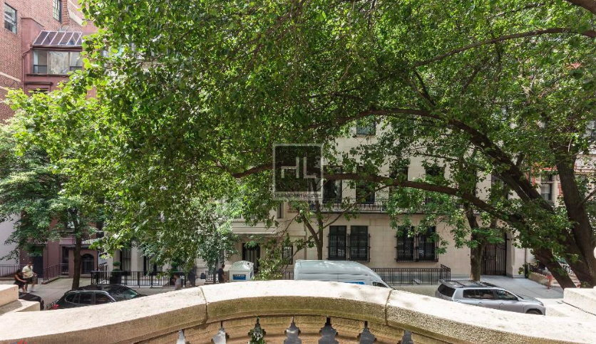 E 75th St. - Photo 3