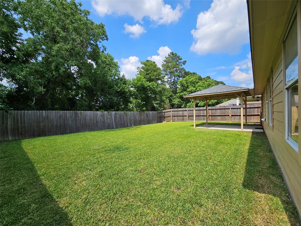 1079 Shadow Glenn Drive - Photo 35