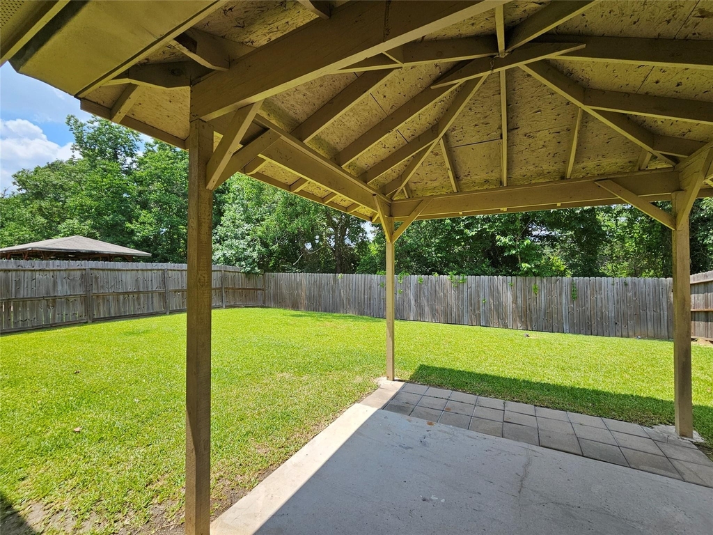 1079 Shadow Glenn Drive - Photo 30