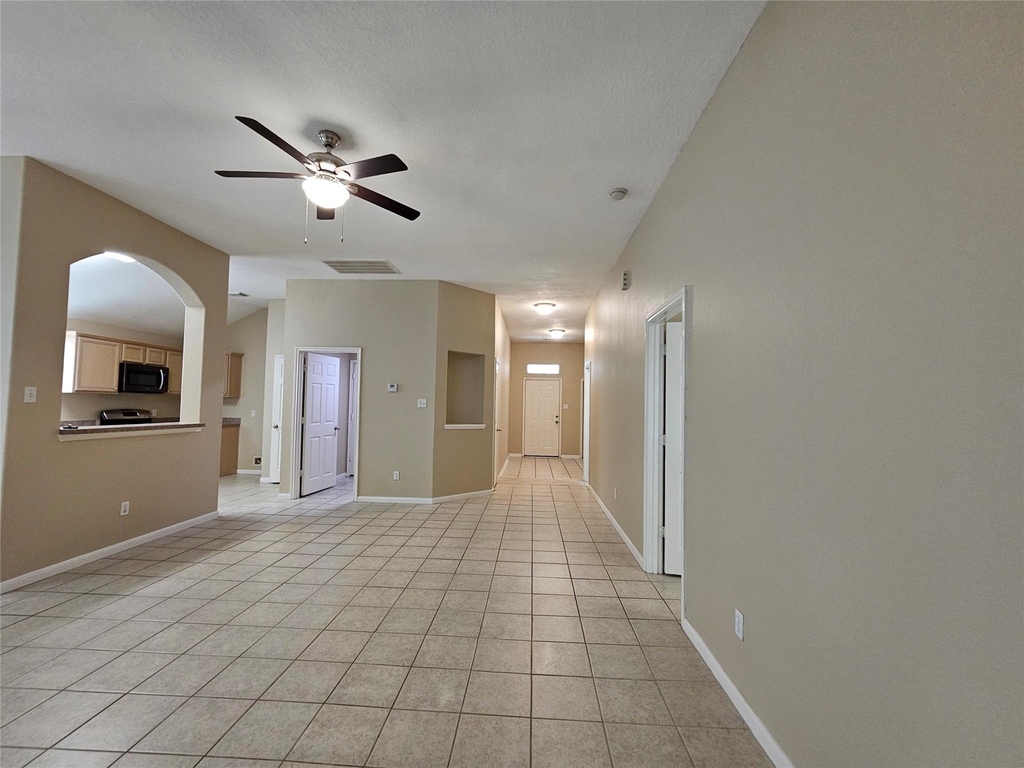 1079 Shadow Glenn Drive - Photo 17