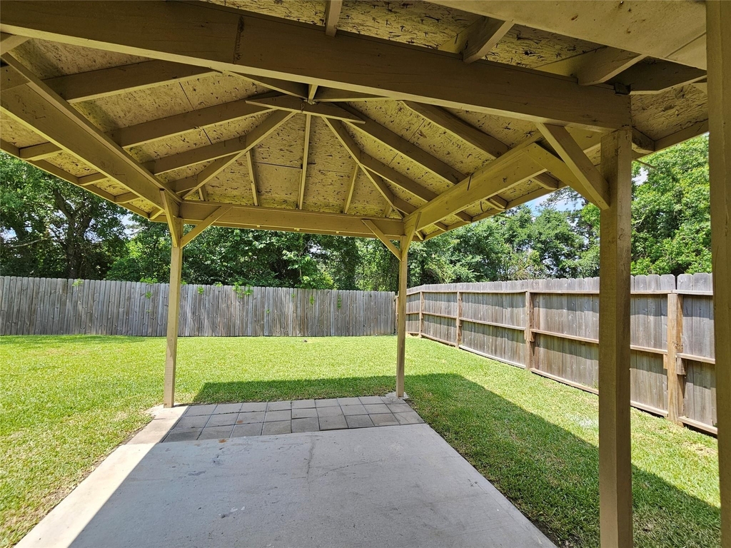 1079 Shadow Glenn Drive - Photo 31