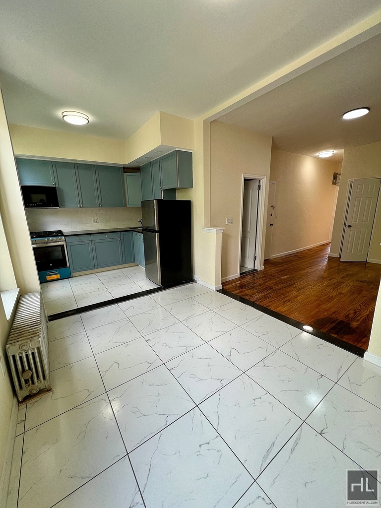 606 5th Avenue - Photo 3