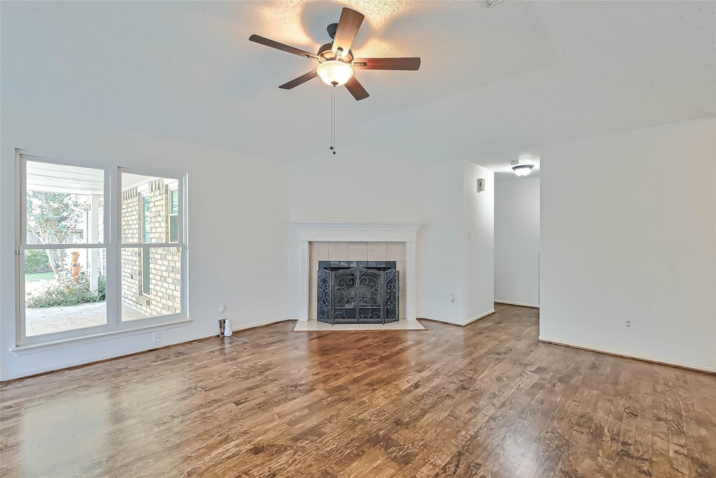 2922 Lakefield Way - Photo 11