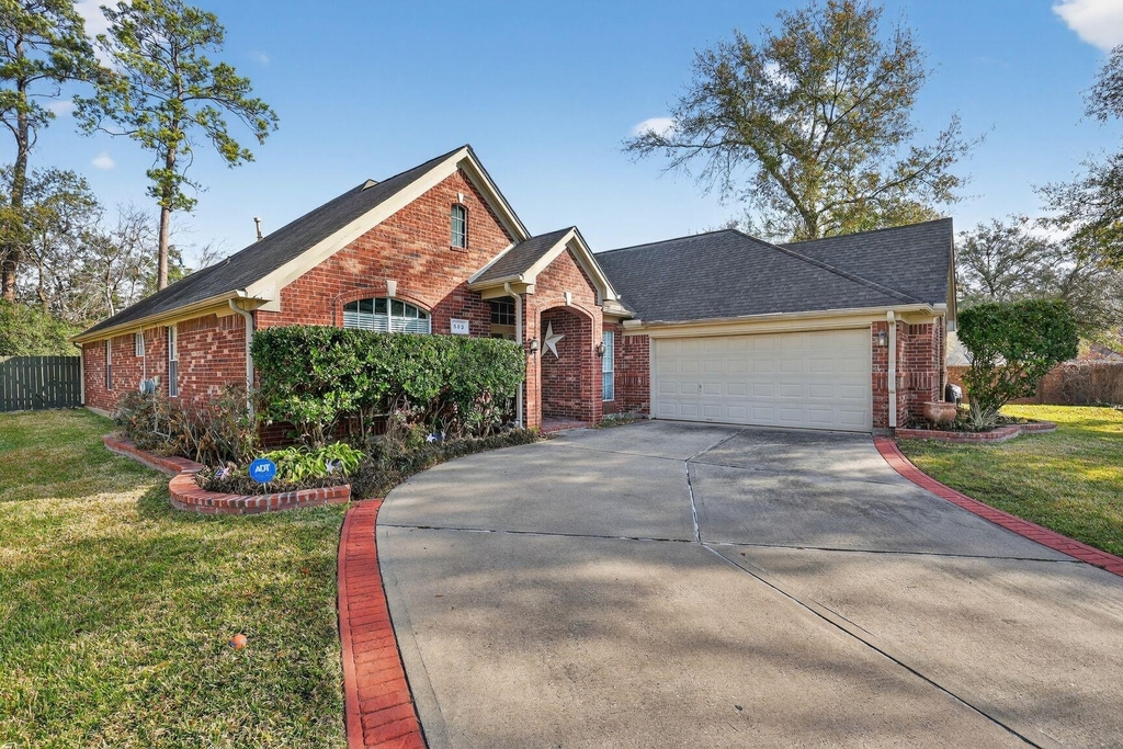 502 Ernst Court - Photo 2