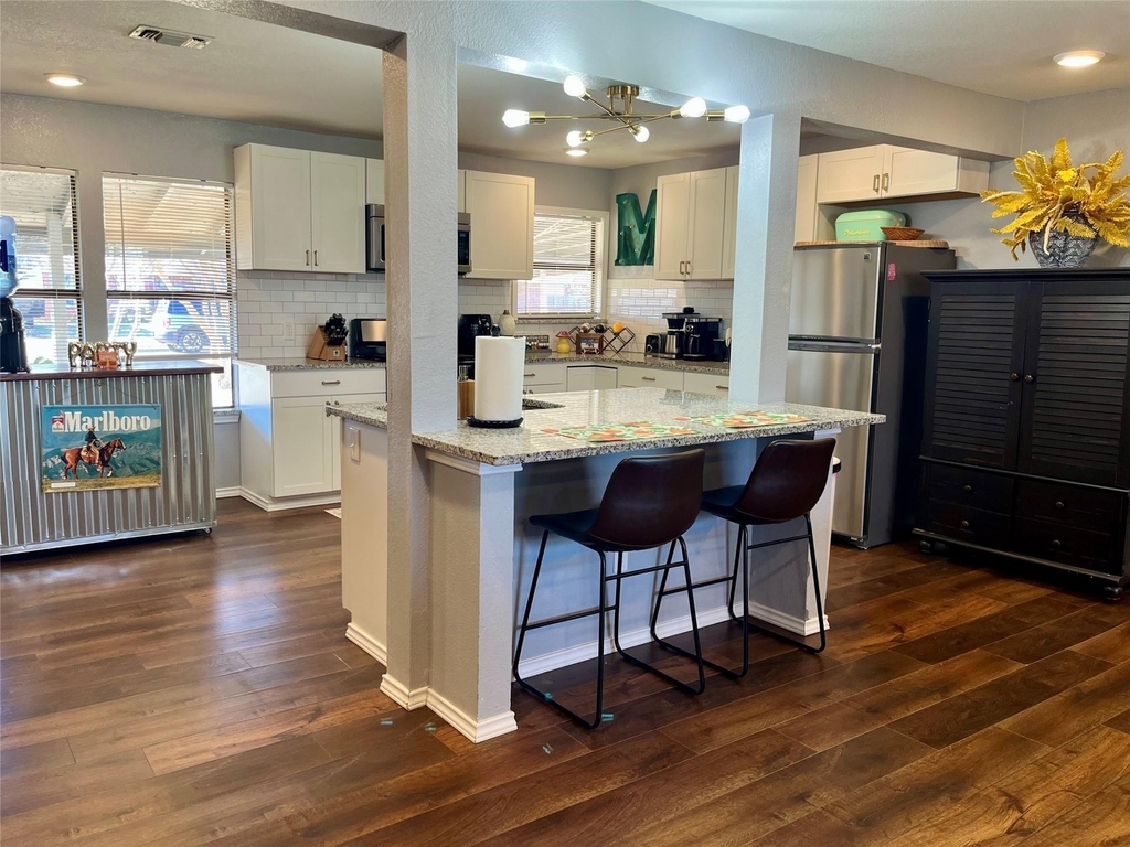 715 North Avenue - Photo 7