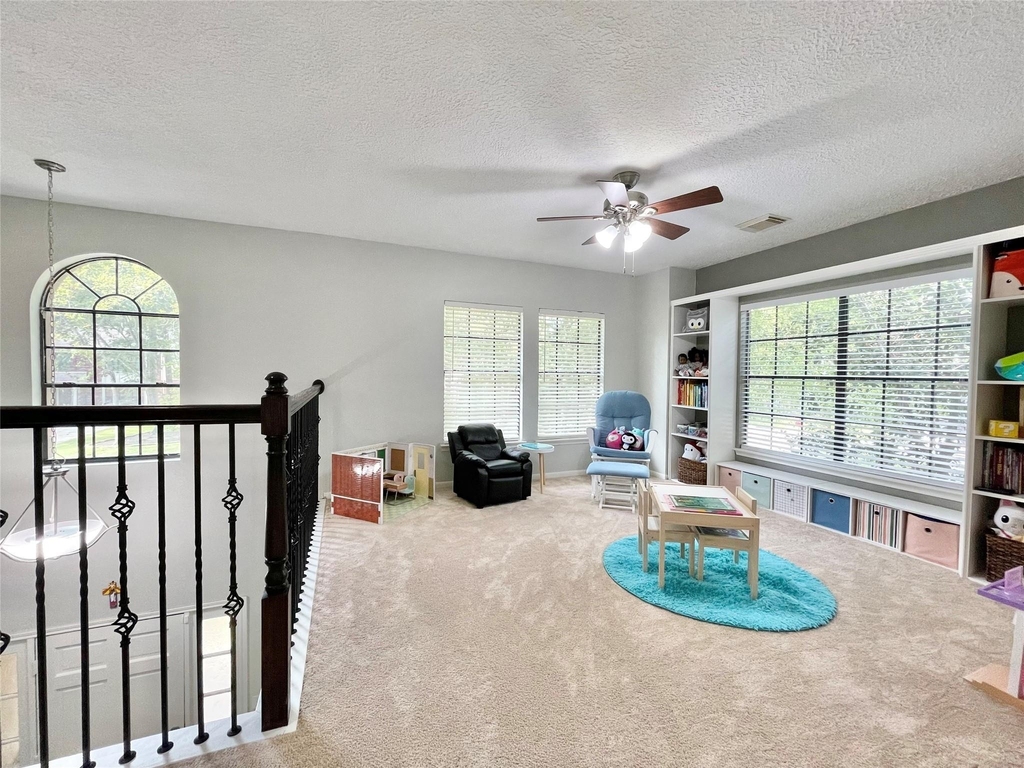 7 Windledge Place - Photo 31
