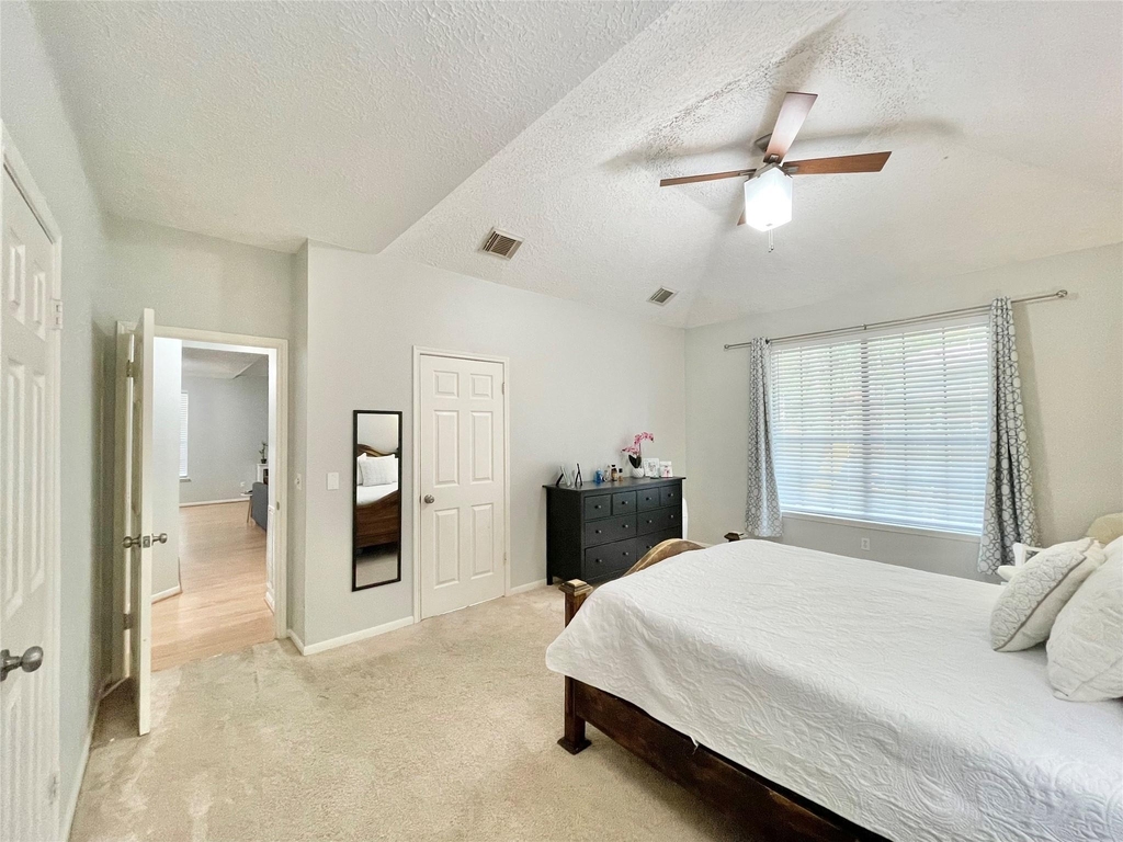7 Windledge Place - Photo 25