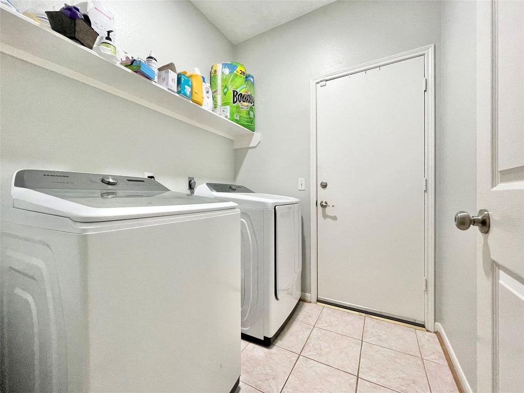 7 Windledge Place - Photo 44