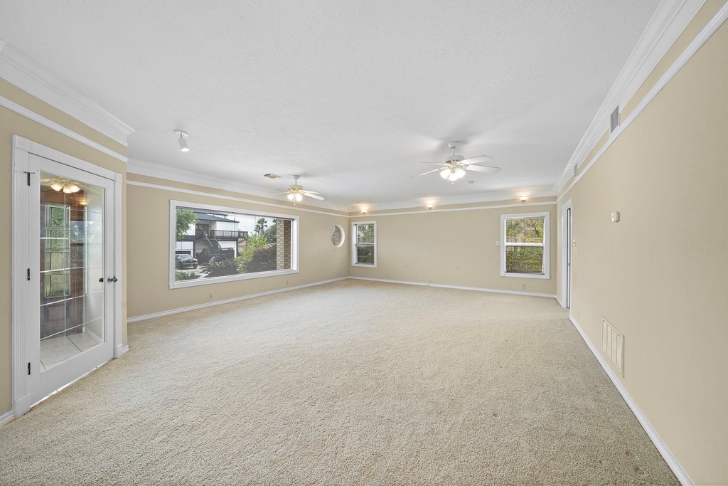 2523 Baycrest Drive - Photo 19