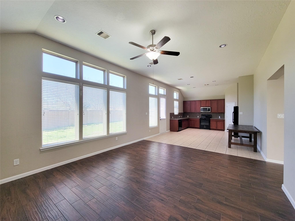 3007 Meadow Prairie Street - Photo 4