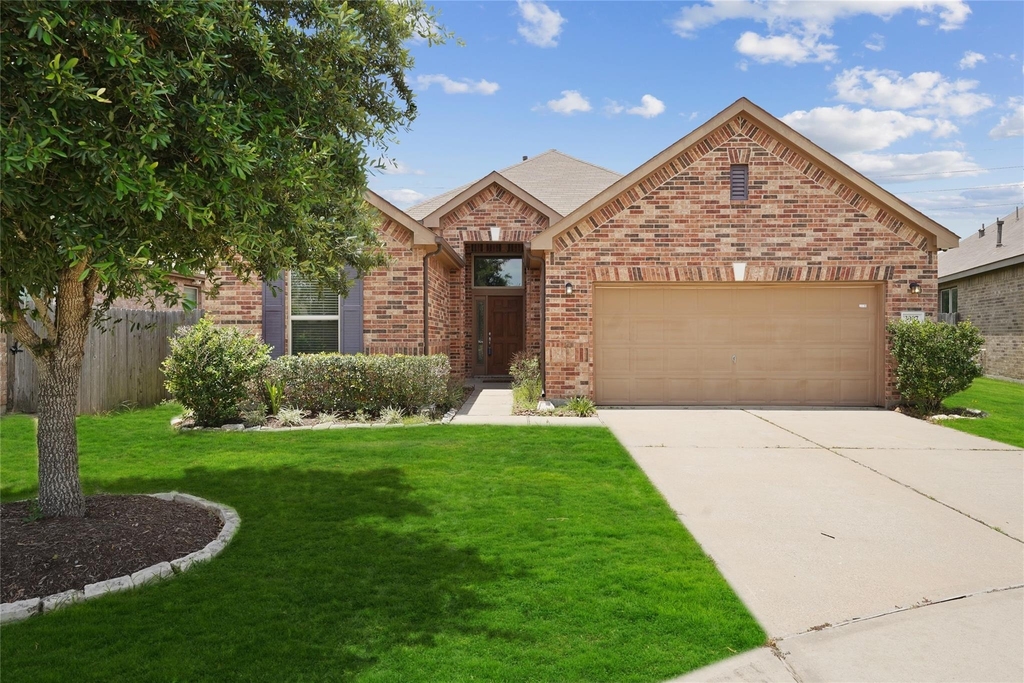 3007 Meadow Prairie Street - Photo 0