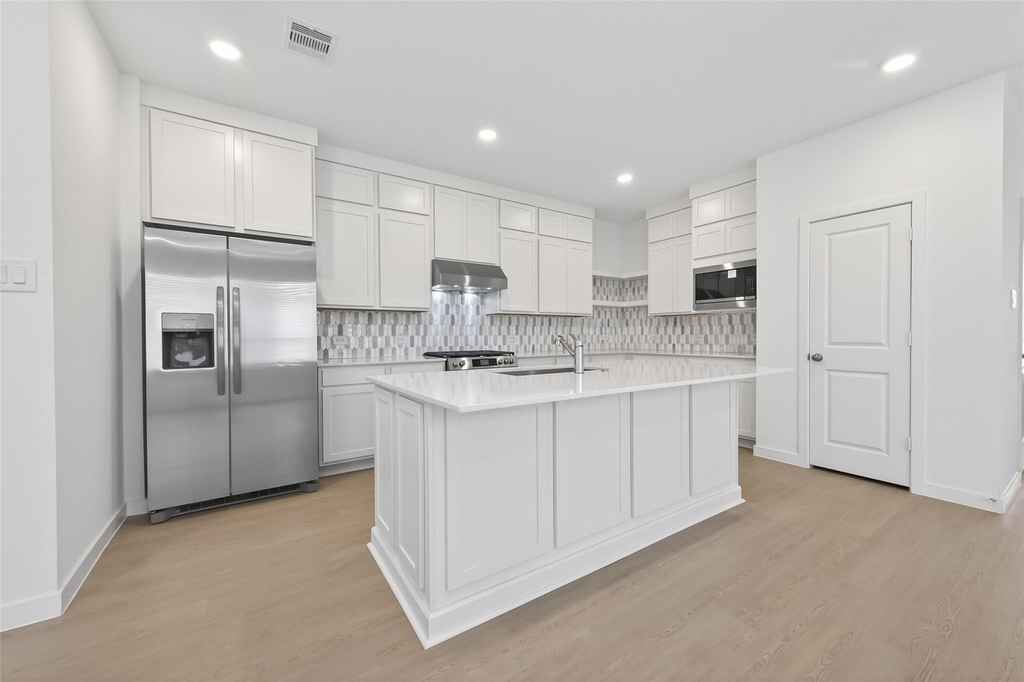 13071 Pine Trace Street - Photo 12