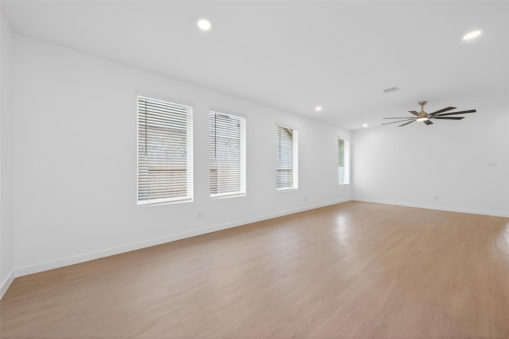 13071 Pine Trace Street - Photo 4