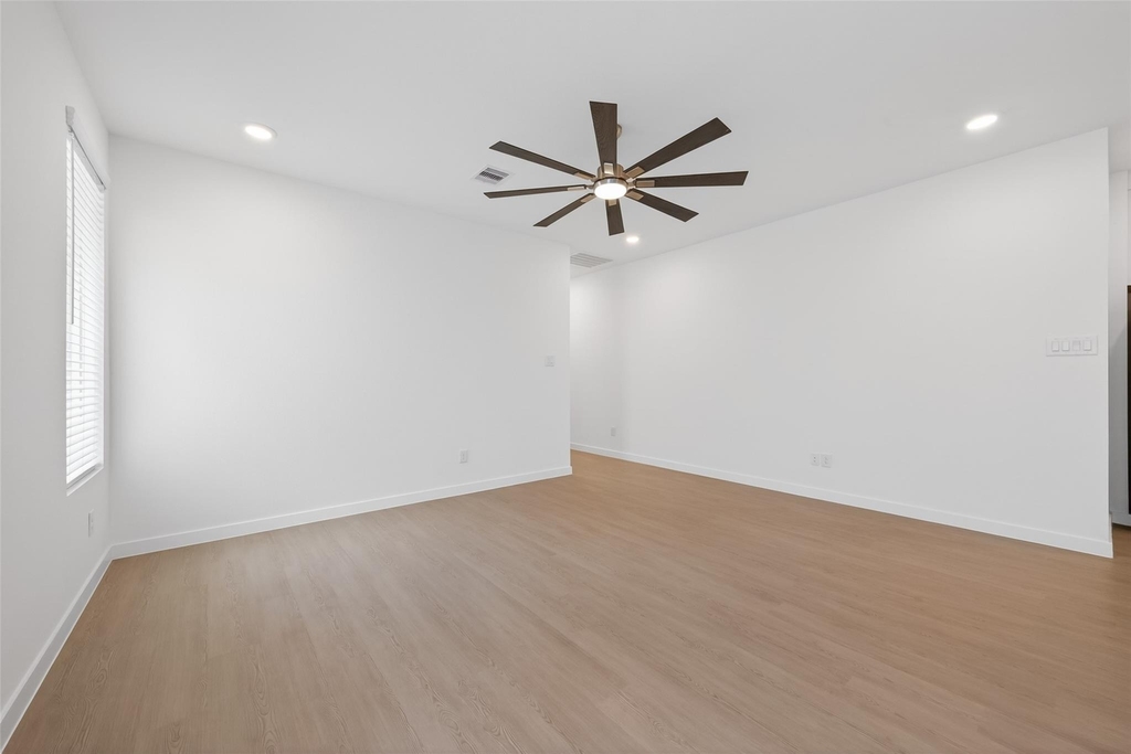 13071 Pine Trace Street - Photo 7