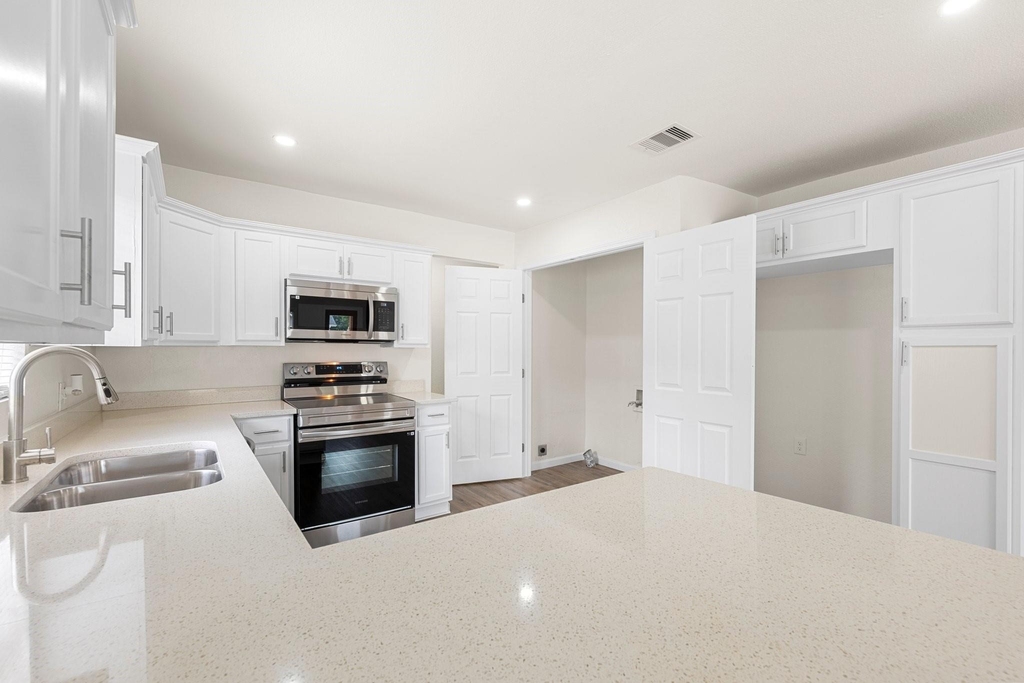 1309 Bragg Street - Photo 19