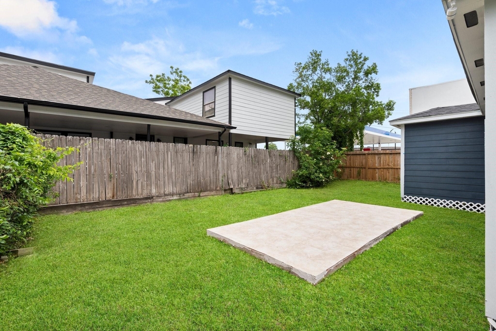 1309 Bragg Street - Photo 7