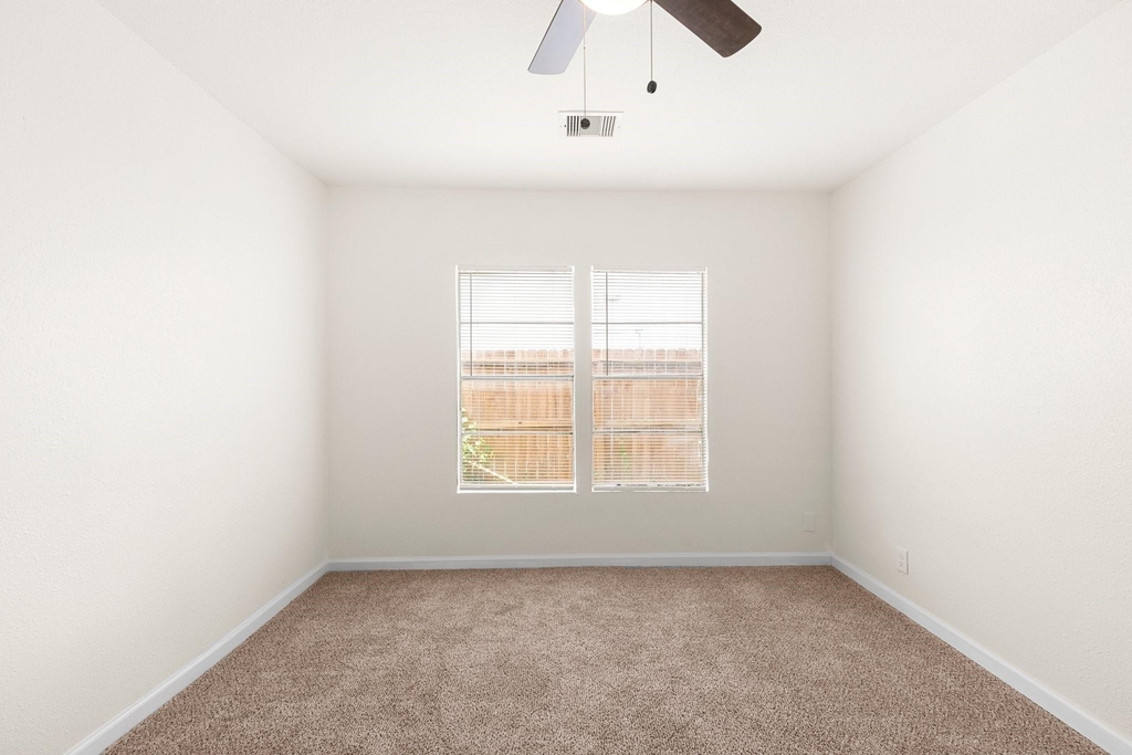 1309 Bragg Street - Photo 25