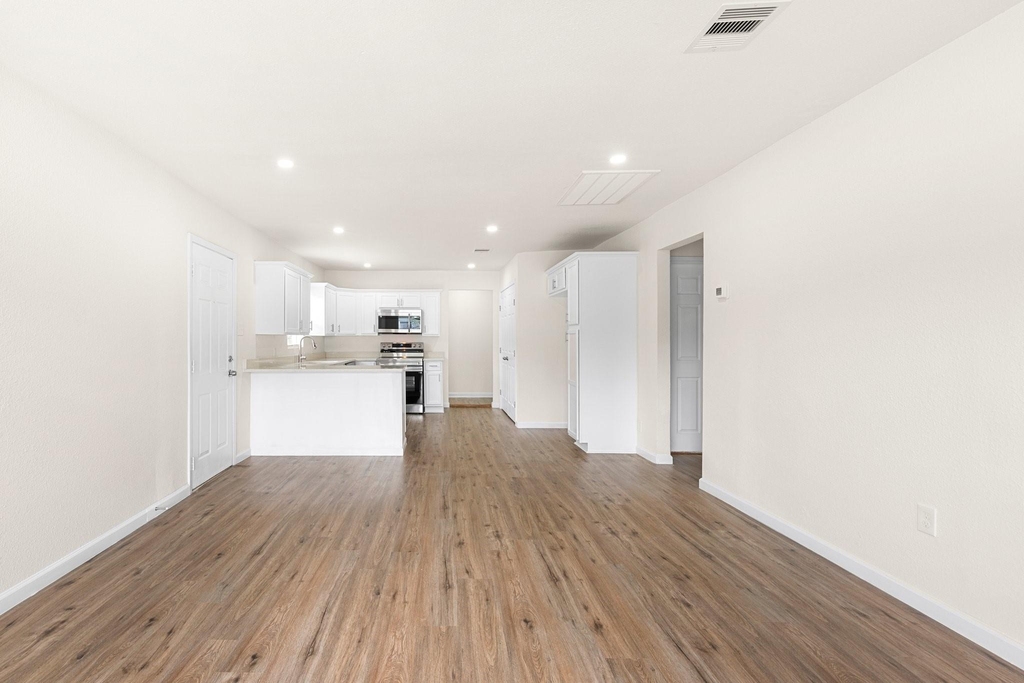 1309 Bragg Street - Photo 9