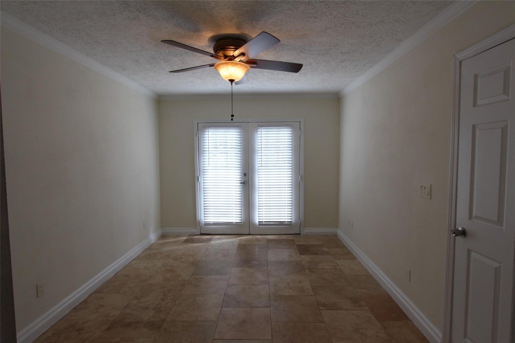 6630 Corbin Street - Photo 11