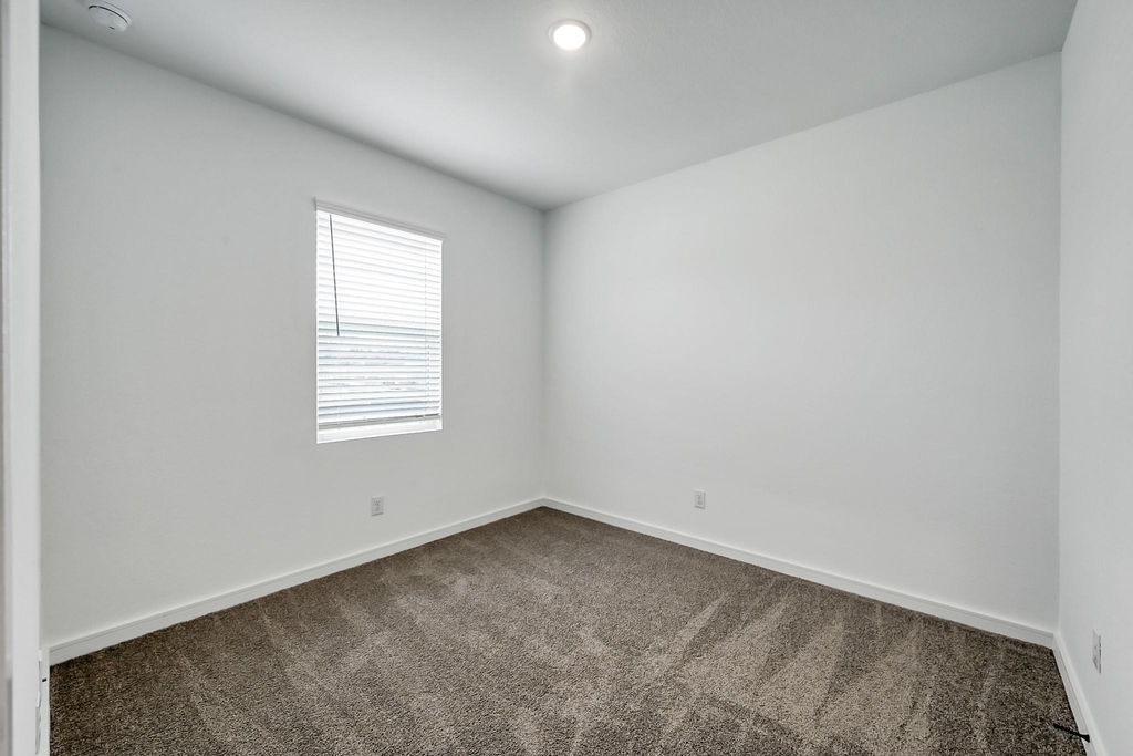 516 Monarch Trail - Photo 14