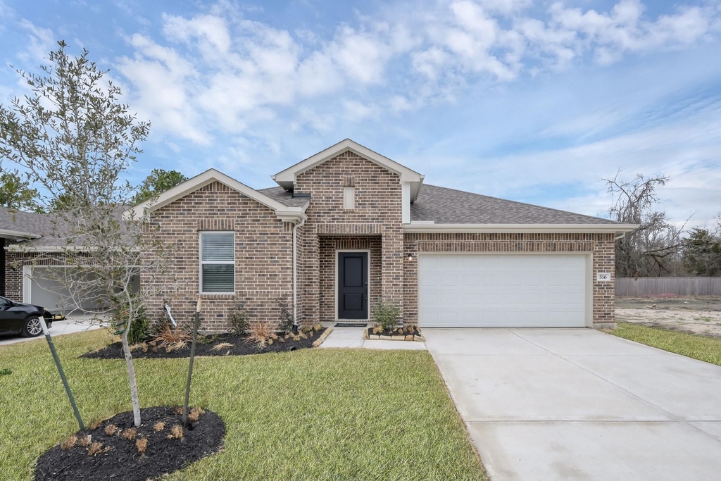 516 Monarch Trail - Photo 0