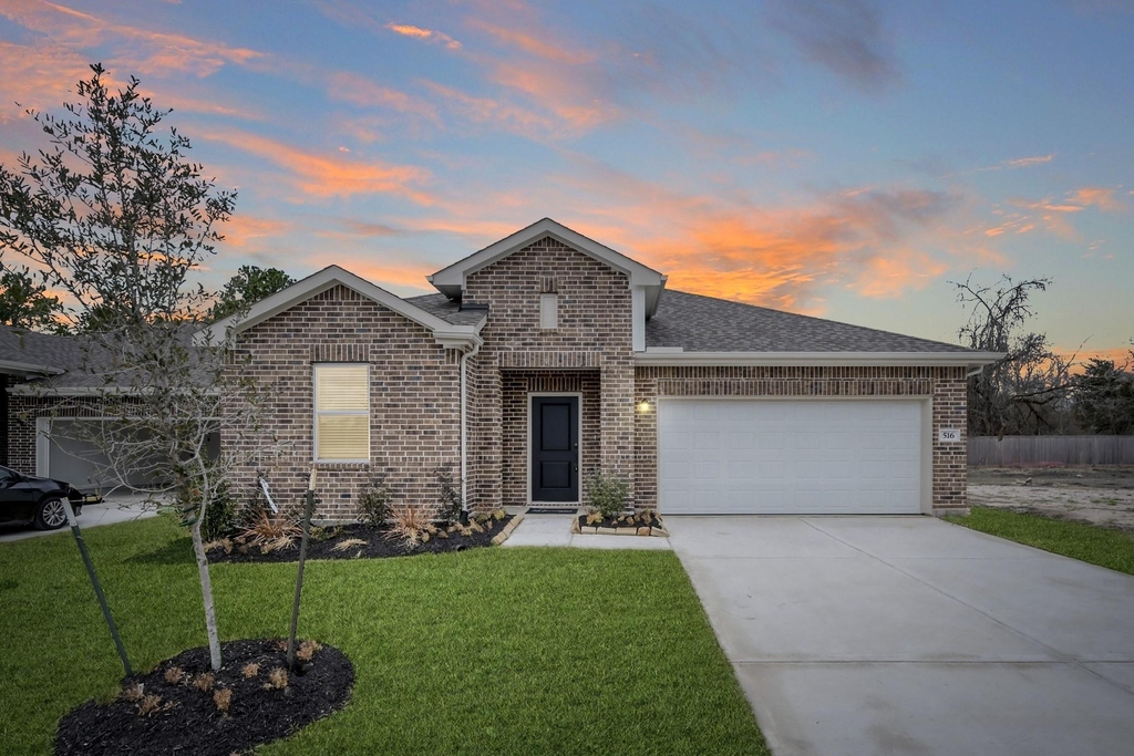 516 Monarch Trail - Photo 1