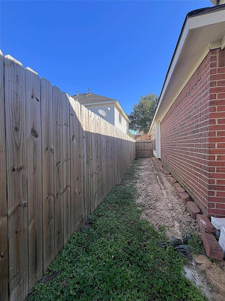 6839 Catarina Circle - Photo 28