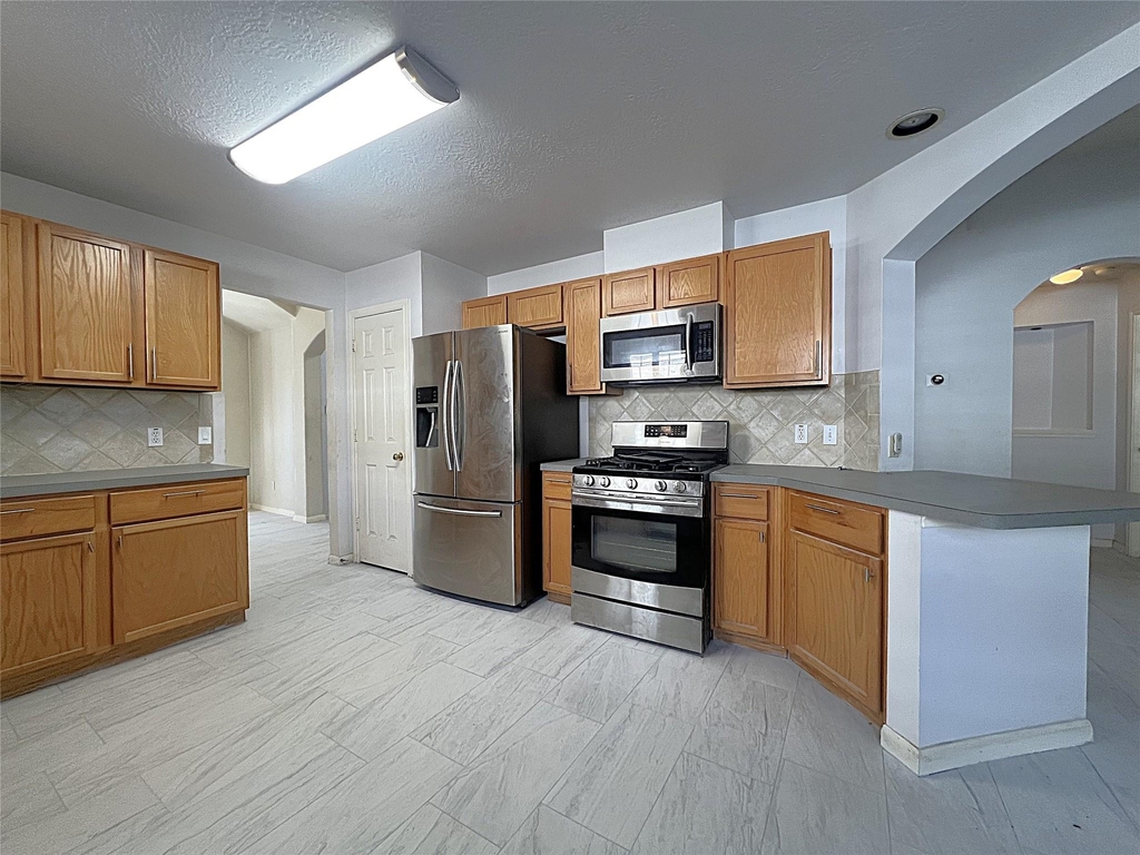 6839 Catarina Circle - Photo 6