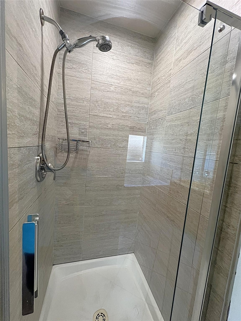 6839 Catarina Circle - Photo 19