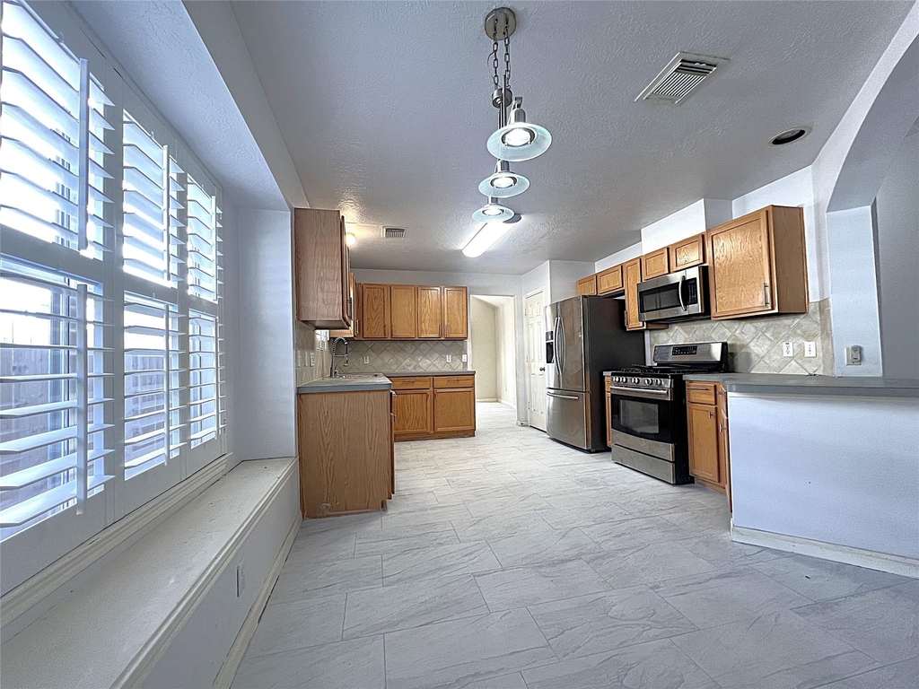6839 Catarina Circle - Photo 8