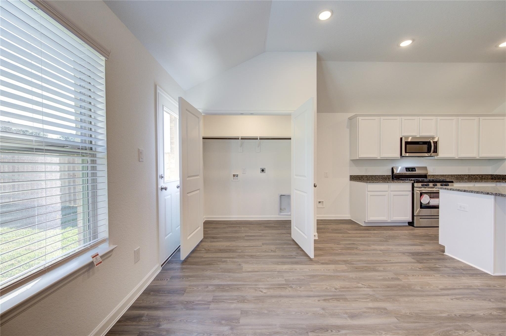 5419 Tourmaline Way - Photo 32