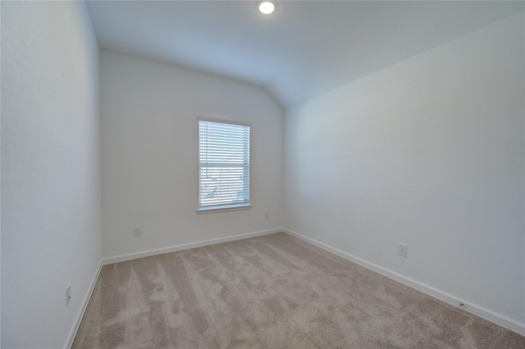 5419 Tourmaline Way - Photo 6