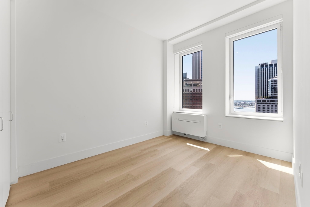 55 Broad Street - Photo 0