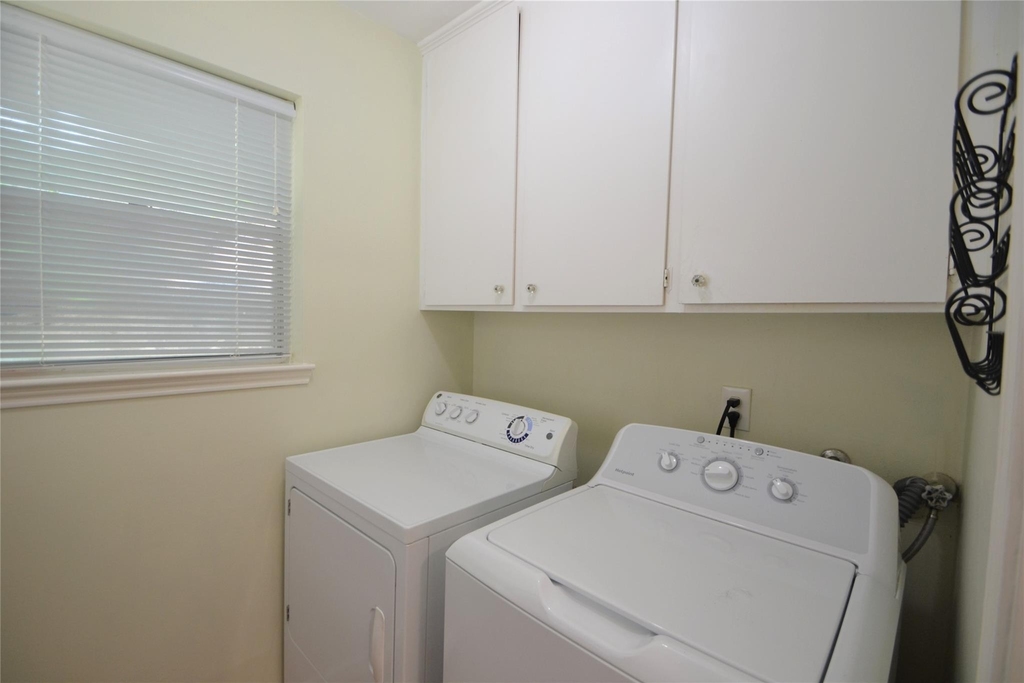 12711 Westleigh Drive - Photo 10
