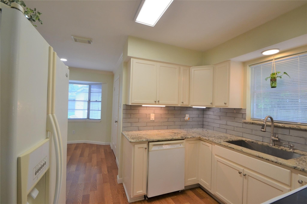 12711 Westleigh Drive - Photo 12