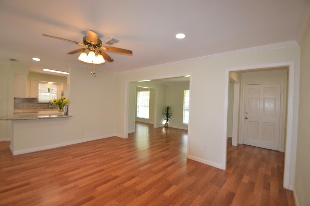 12711 Westleigh Drive - Photo 9