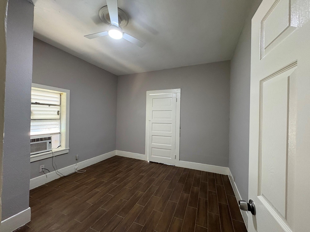 1213 28th St - Photo 9