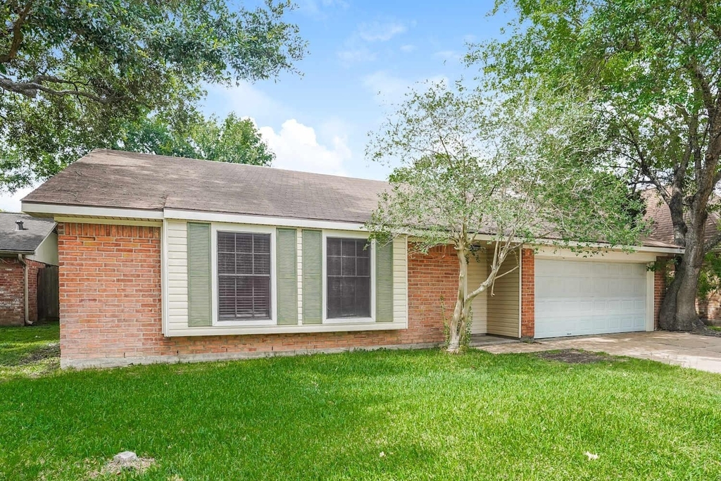 22006 Castle Springs Drive - Photo 1